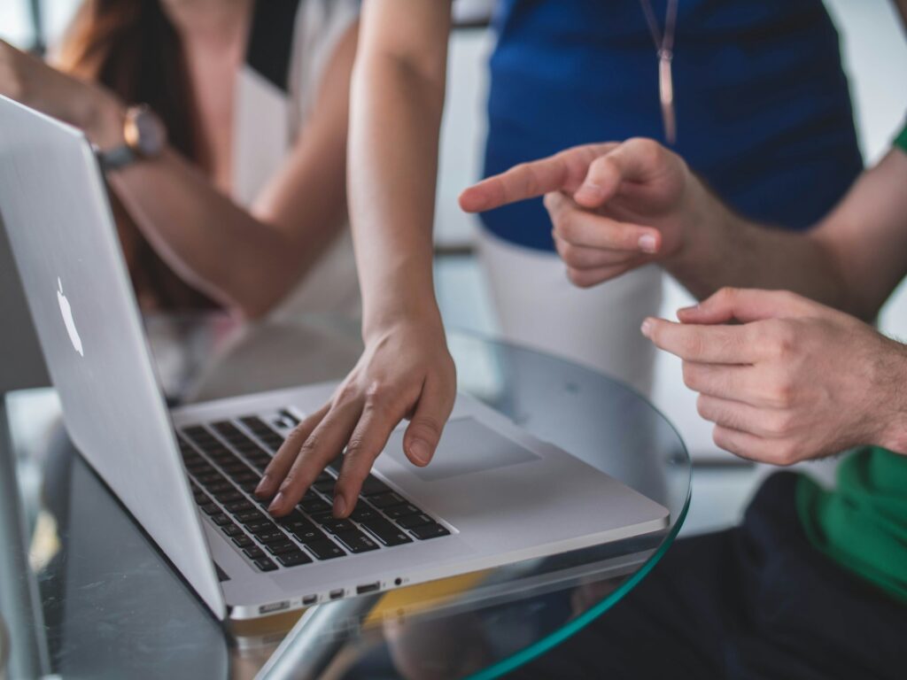 Vendor coordination and follow-through